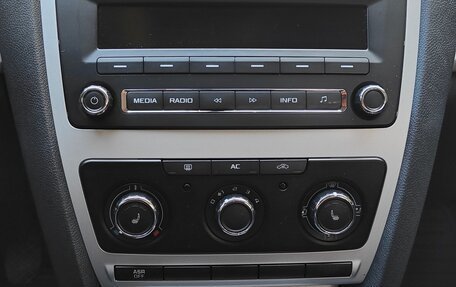 Skoda Octavia, 2011 год, 1 270 000 рублей, 10 фотография