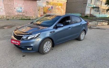 KIA Rio III рестайлинг, 2015 год, 910 000 рублей, 2 фотография