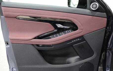 Land Rover Range Rover Evoque II, 2024 год, 6 290 000 рублей, 7 фотография