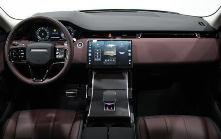 Land Rover Range Rover Evoque II, 2024 год, 6 290 000 рублей, 12 фотография