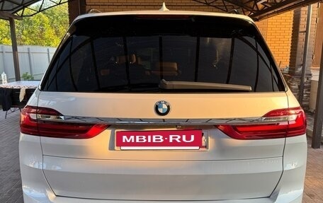 BMW X7, 2021 год, 7 200 000 рублей, 4 фотография