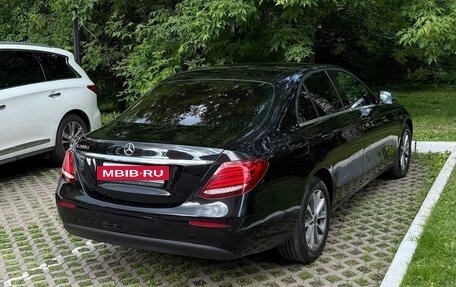 Mercedes-Benz E-Класс, 2020 год, 2 900 000 рублей, 8 фотография