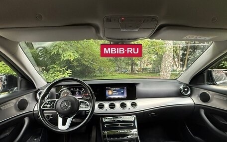 Mercedes-Benz E-Класс, 2020 год, 2 900 000 рублей, 9 фотография