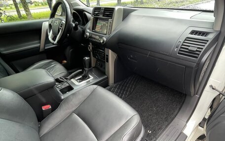 Toyota Land Cruiser Prado 150 рестайлинг 2, 2012 год, 2 250 000 рублей, 6 фотография