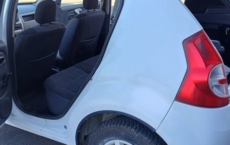 Renault Sandero I, 2011 год, 380 000 рублей, 8 фотография