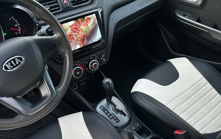 KIA Rio III рестайлинг, 2012 год, 935 000 рублей, 11 фотография
