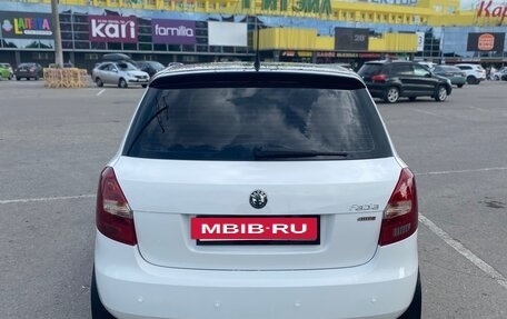 Skoda Fabia II, 2012 год, 830 000 рублей, 5 фотография
