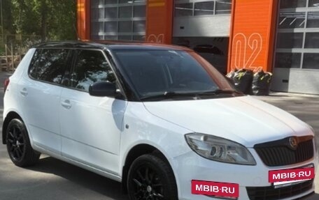Skoda Fabia II, 2012 год, 830 000 рублей, 2 фотография
