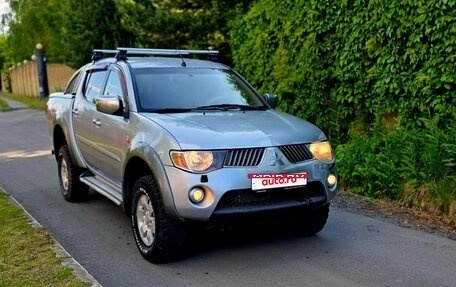 Mitsubishi L200 IV рестайлинг, 2007 год, 750 000 рублей, 1 фотография