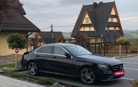 Mercedes-Benz E-Класс, 2019 год, 3 480 000 рублей, 21 фотография