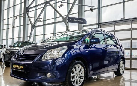 Toyota Verso I, 2012 год, 1 198 000 рублей, 3 фотография