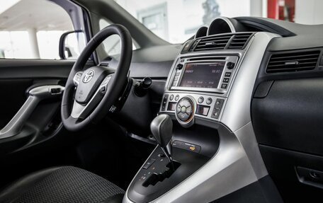 Toyota Verso I, 2012 год, 1 198 000 рублей, 21 фотография
