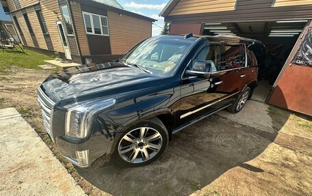 Cadillac Escalade IV, 2015 год, 5 500 000 рублей, 2 фотография
