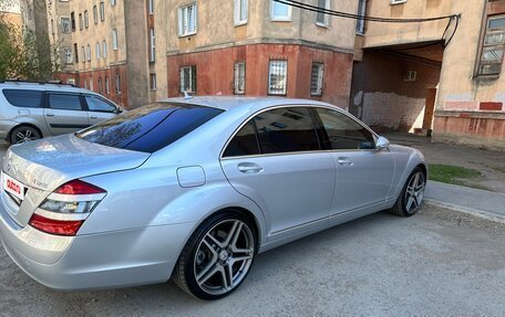 Mercedes-Benz S-Класс, 2008 год, 2 400 000 рублей, 4 фотография