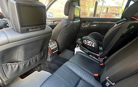 Mercedes-Benz S-Класс, 2008 год, 2 400 000 рублей, 21 фотография