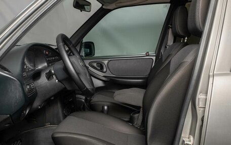 Chevrolet Niva I рестайлинг, 2018 год, 747 500 рублей, 5 фотография