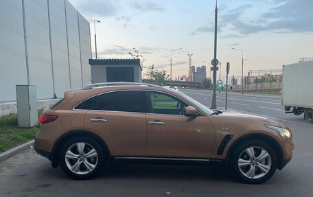 Infiniti FX II, 2010 год, 2 000 000 рублей, 7 фотография