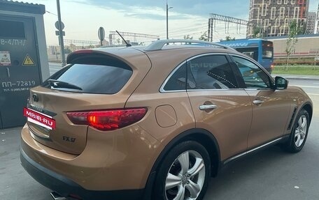 Infiniti FX II, 2010 год, 2 000 000 рублей, 6 фотография