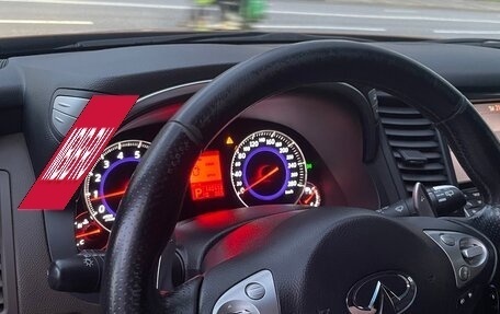 Infiniti FX II, 2010 год, 2 000 000 рублей, 16 фотография