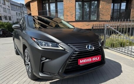 Lexus RX IV рестайлинг, 2019 год, 5 300 000 рублей, 4 фотография