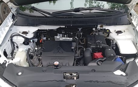 Mitsubishi ASX I рестайлинг, 2013 год, 1 350 000 рублей, 20 фотография