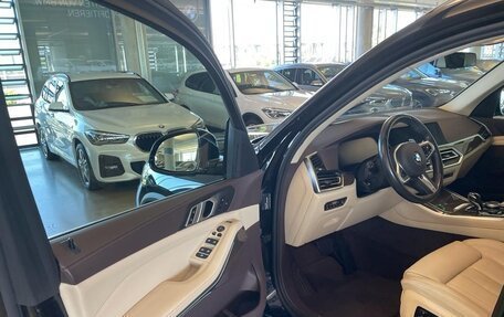 BMW X5, 2018 год, 6 450 000 рублей, 26 фотография