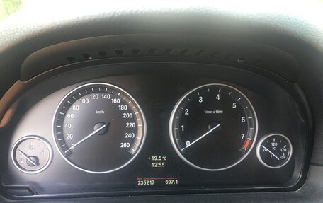 BMW 5 серия, 2011 год, 1 670 000 рублей, 3 фотография