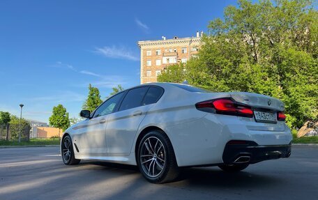 BMW 5 серия, 2023 год, 7 500 000 рублей, 6 фотография