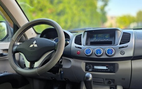 Mitsubishi L200 IV рестайлинг, 2007 год, 750 000 рублей, 8 фотография