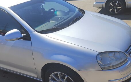 Volkswagen Jetta VI, 2010 год, 530 000 рублей, 4 фотография