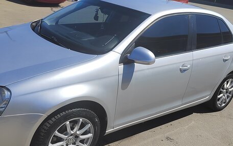 Volkswagen Jetta VI, 2010 год, 530 000 рублей, 5 фотография