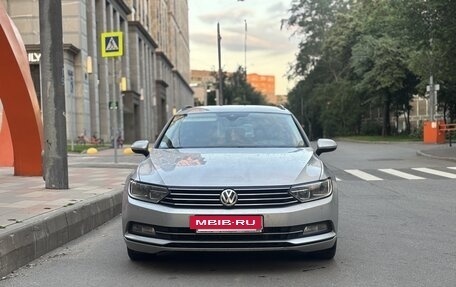 Volkswagen Passat B8 рестайлинг, 2019 год, 2 150 000 рублей, 2 фотография