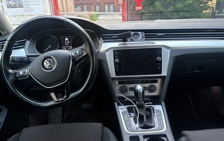 Volkswagen Passat B8 рестайлинг, 2019 год, 2 150 000 рублей, 21 фотография