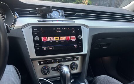Volkswagen Passat B8 рестайлинг, 2019 год, 2 150 000 рублей, 27 фотография