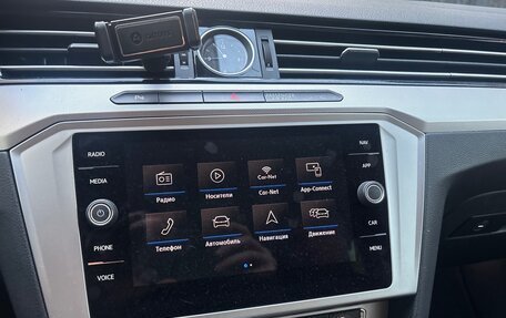 Volkswagen Passat B8 рестайлинг, 2019 год, 2 150 000 рублей, 28 фотография