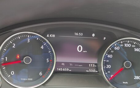 Volkswagen Touareg III, 2017 год, 4 000 000 рублей, 7 фотография