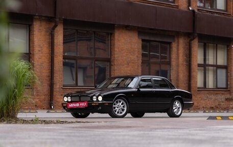 Jaguar XJ III (X350), 1998 год, 2 200 000 рублей, 7 фотография