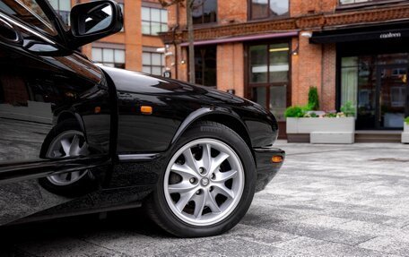 Jaguar XJ III (X350), 1998 год, 2 200 000 рублей, 17 фотография