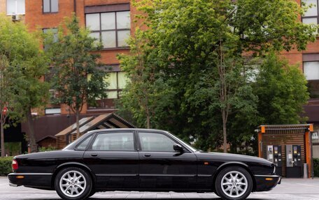 Jaguar XJ III (X350), 1998 год, 2 200 000 рублей, 19 фотография