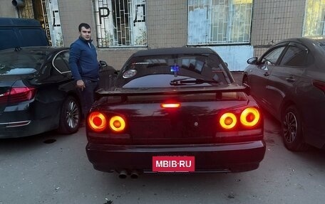Nissan Skyline, 1999 год, 450 000 рублей, 5 фотография