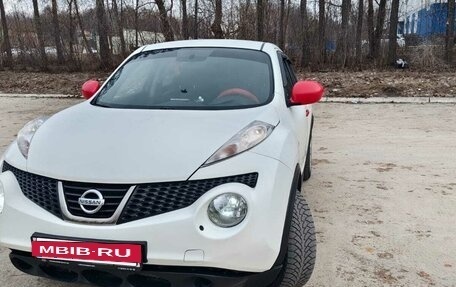 Nissan Juke II, 2013 год, 1 000 000 рублей, 5 фотография