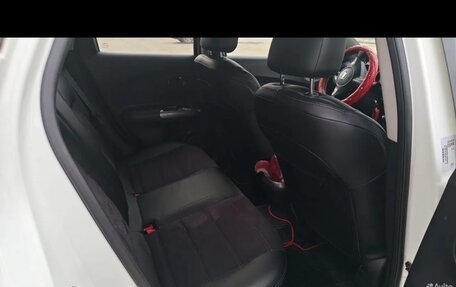 Nissan Juke II, 2013 год, 1 000 000 рублей, 15 фотография