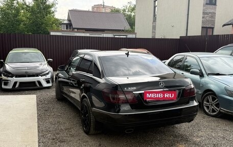 Mercedes-Benz E-Класс, 2009 год, 8 фотография