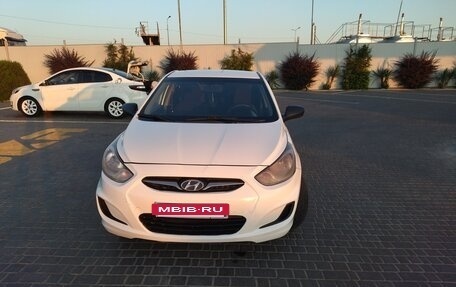 Hyundai Solaris II рестайлинг, 2013 год, 610 000 рублей, 8 фотография