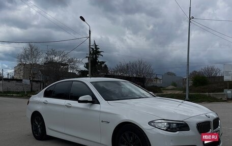 BMW 5 серия, 2015 год, 2 630 000 рублей, 2 фотография