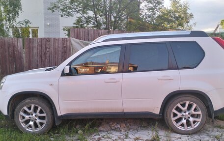Nissan X-Trail, 2012 год, 1 050 000 рублей, 2 фотография