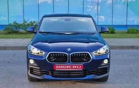 BMW X2, 2018 год, 2 500 000 рублей, 3 фотография
