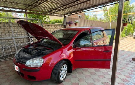 Volkswagen Golf V, 2007 год, 650 000 рублей, 2 фотография