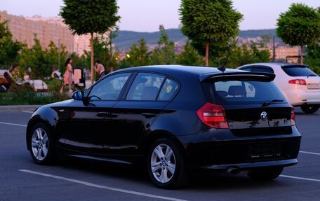 BMW 1 серия, 2007 год, 750 000 рублей, 3 фотография