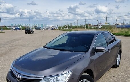 Toyota Camry, 2014 год, 1 720 000 рублей, 3 фотография